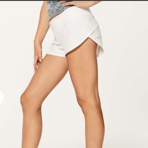 Lululemon Speed Up shorts